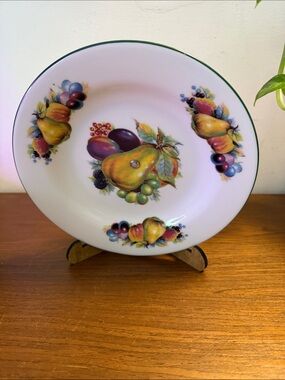 Decorative Fruit Pattern Ceramic Serving Bowl - White with Yellow Pear Motif